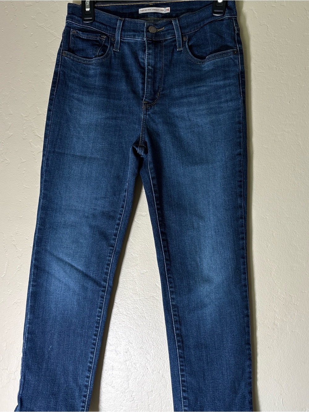 Levi's dark indigo high-rise straight crop jeans